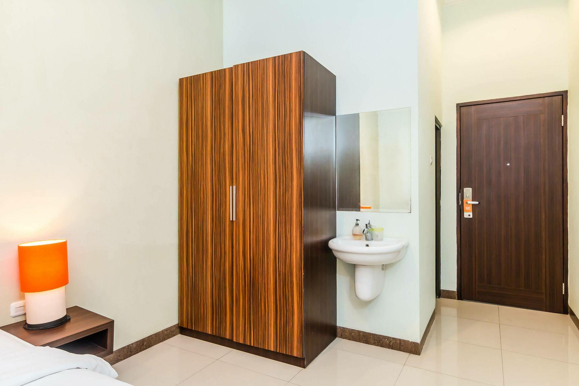 Zen Rooms By Pass Nusa Dua Nusa Dua  Buitenkant foto