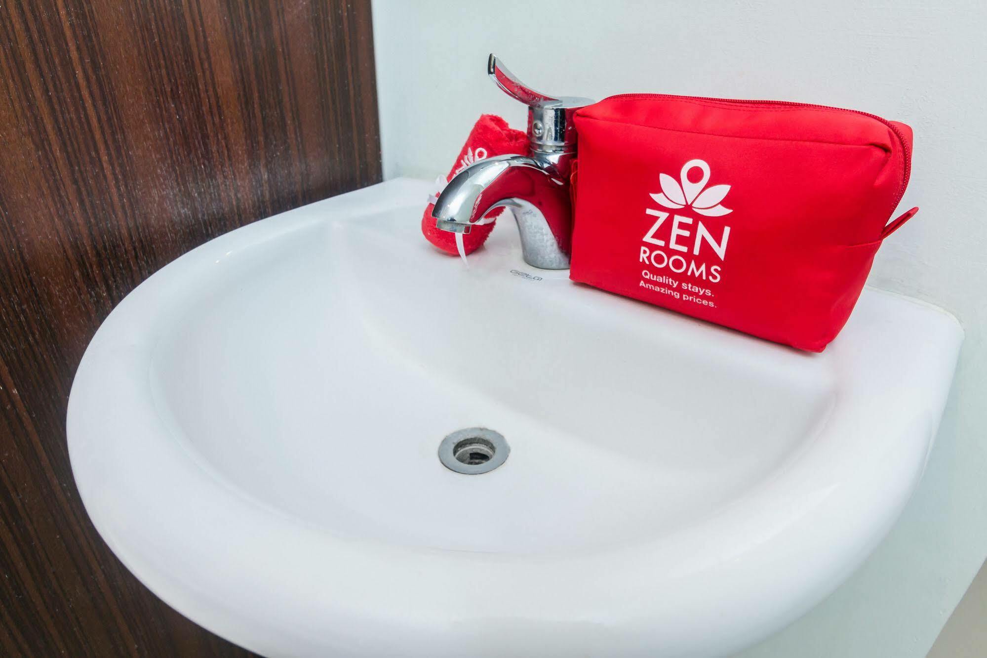 Zen Rooms By Pass Nusa Dua Nusa Dua  Buitenkant foto